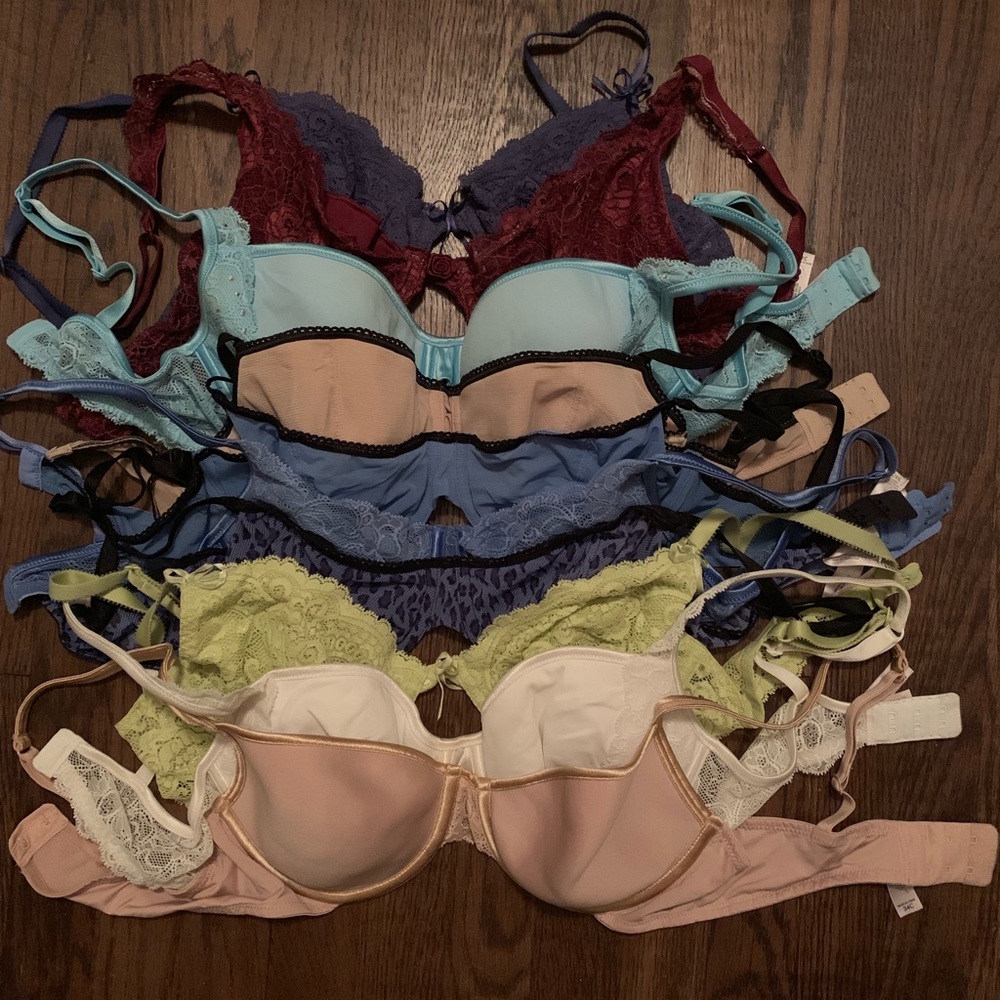 Pack of 10 34C Name brand bras